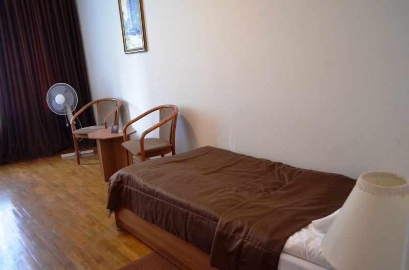 Hotel Kharkov Bagian luar foto