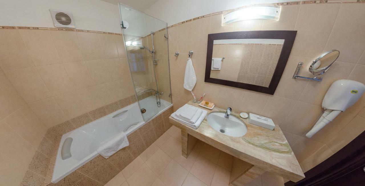 Hotel Kharkov Ruang foto